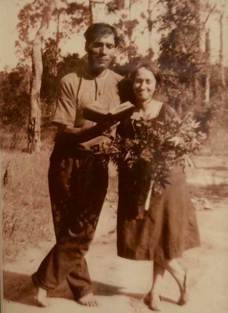 William & Maud Jonas Restating Wedding Vows, Elrington in Hunter Valley c1914. Courtesy Les Elvin